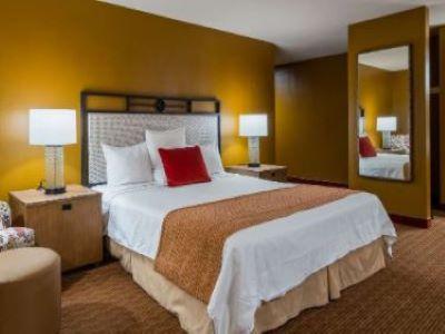 Surestay By Western Hotel Camarillo