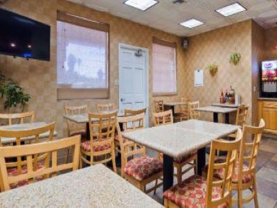 Hotel Surestay By Western